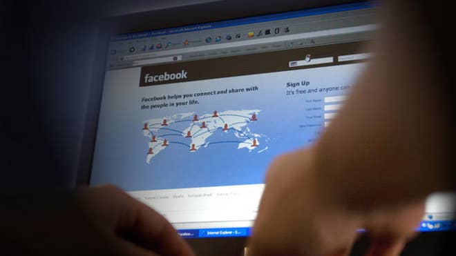 social media facebook computer.jpg
